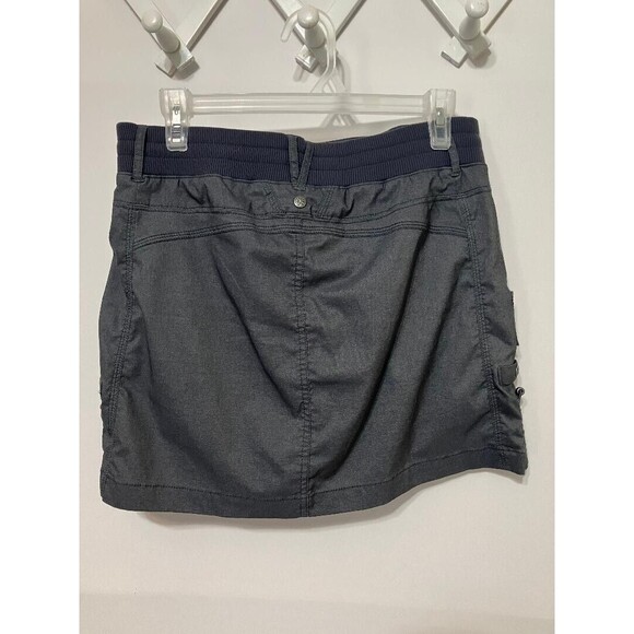 Athleta Ladies Grey Skort Shorts Size 4 Woman's Activewear Gym Tennis  Stretch - Picture 2 of 14